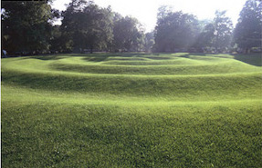 Chateau-sur-Mer Maze