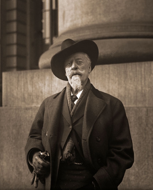 Glass-plate image of William F. Cody a.k.a. Buffalo Bill in old age, shown from the waist up, looking at camera